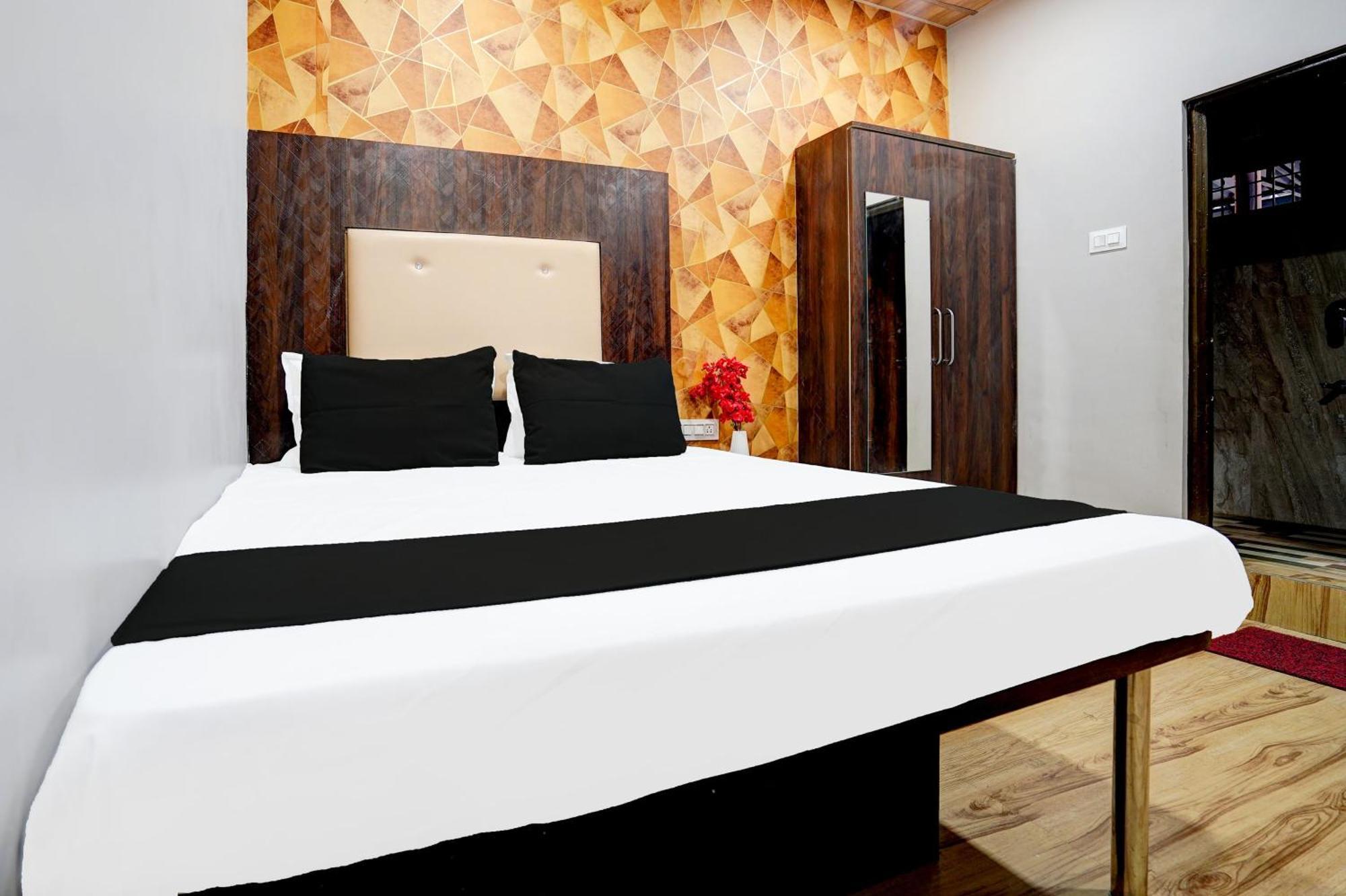 Hotel O New Sai Resort Nagpur Esterno foto