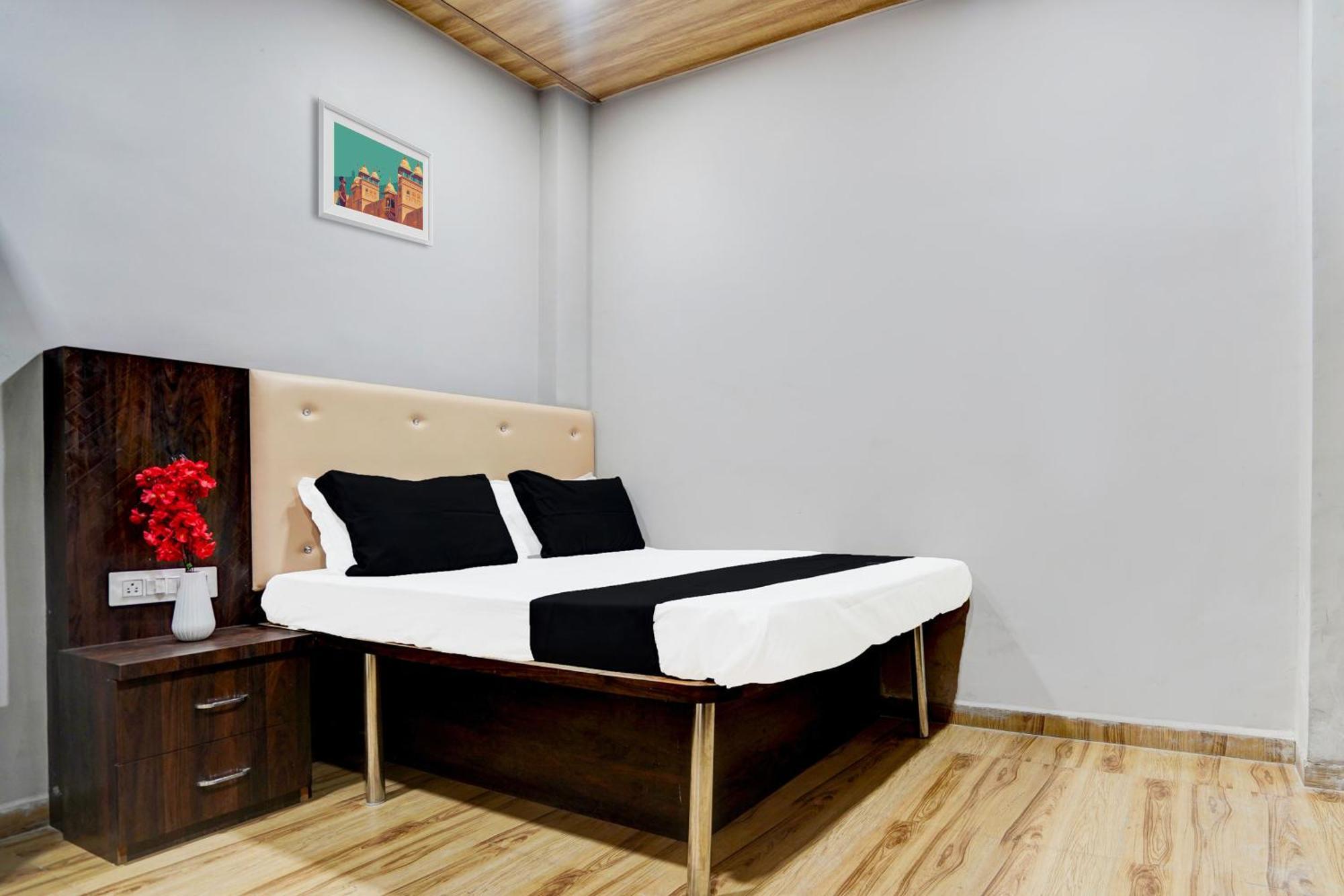 Hotel O New Sai Resort Nagpur Esterno foto