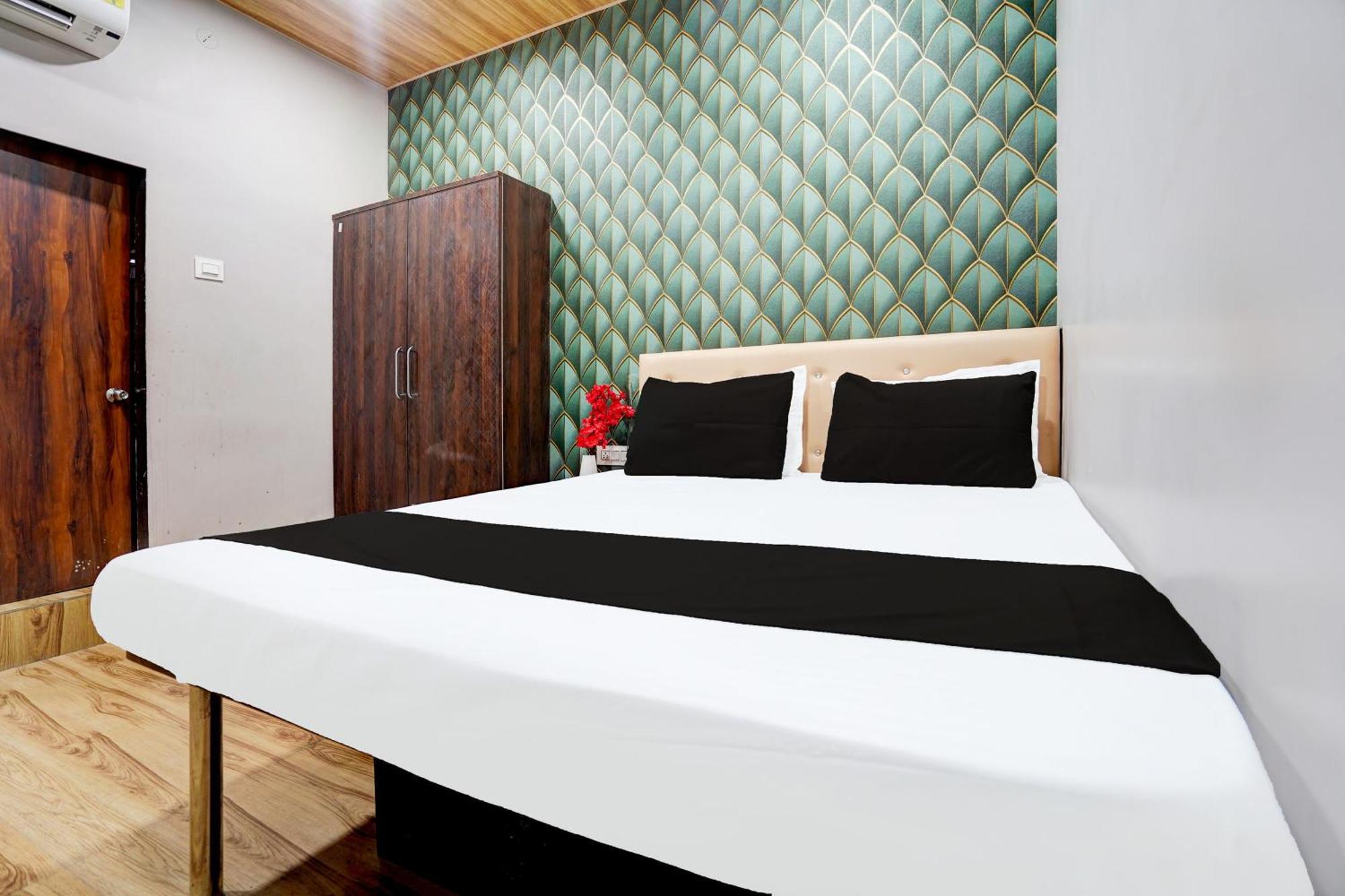 Hotel O New Sai Resort Nagpur Esterno foto